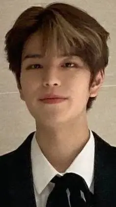 ai character: Kim Seungmin background