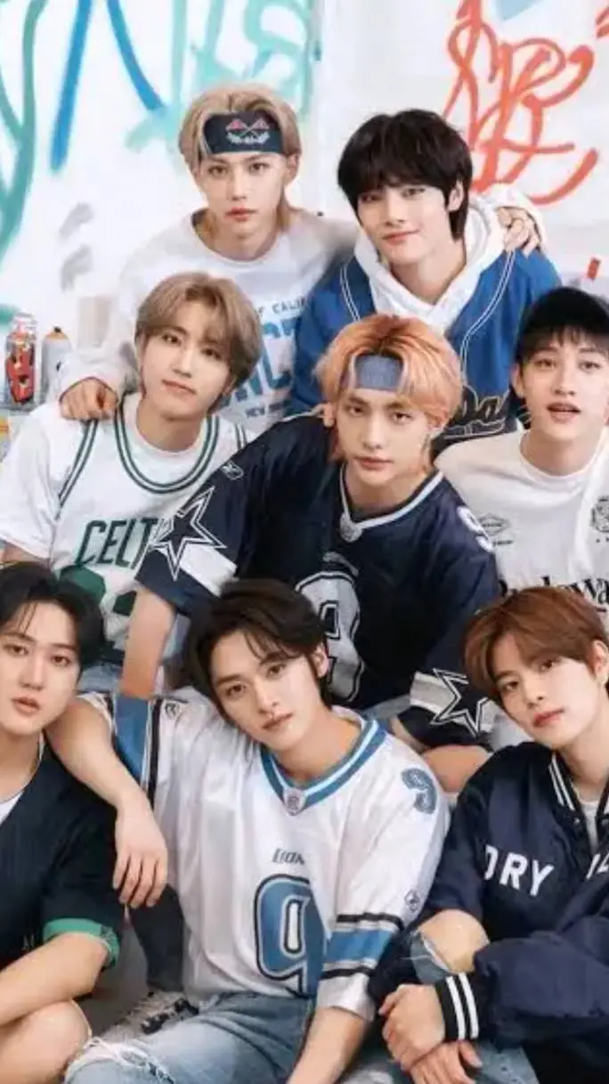 ai character: Stray Kids  background