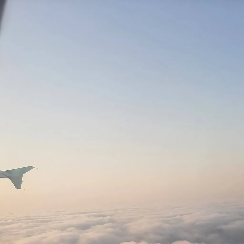 chat with ai character: sg sleepover