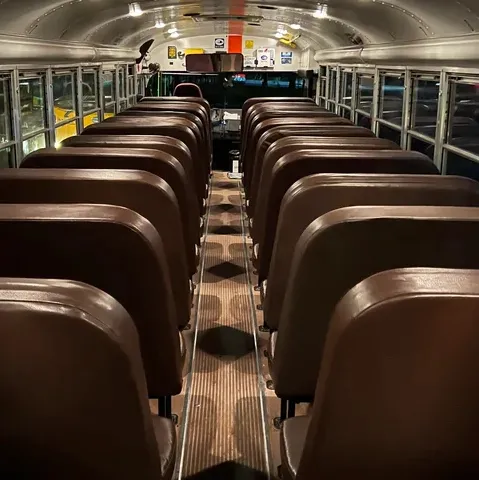 chat with ai character: school trip 4
