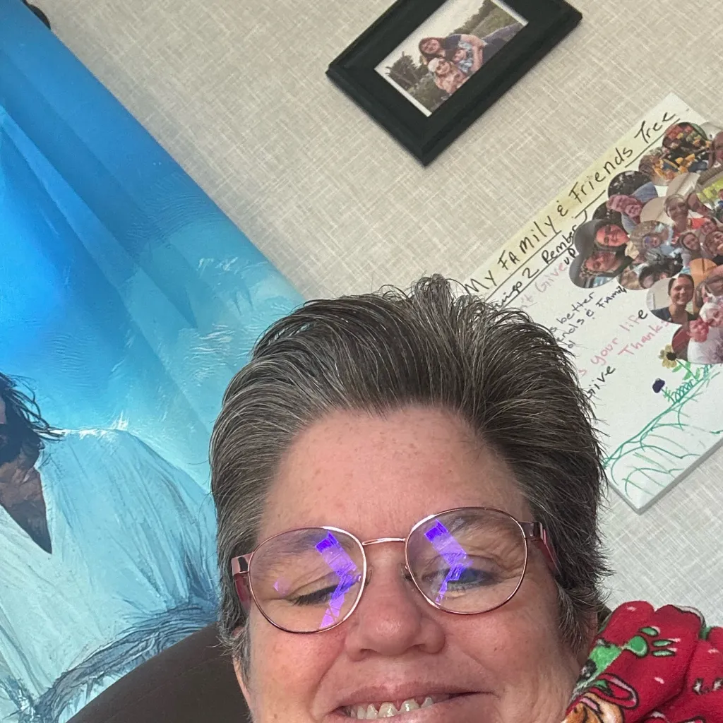 chat with ai character: Alisha 