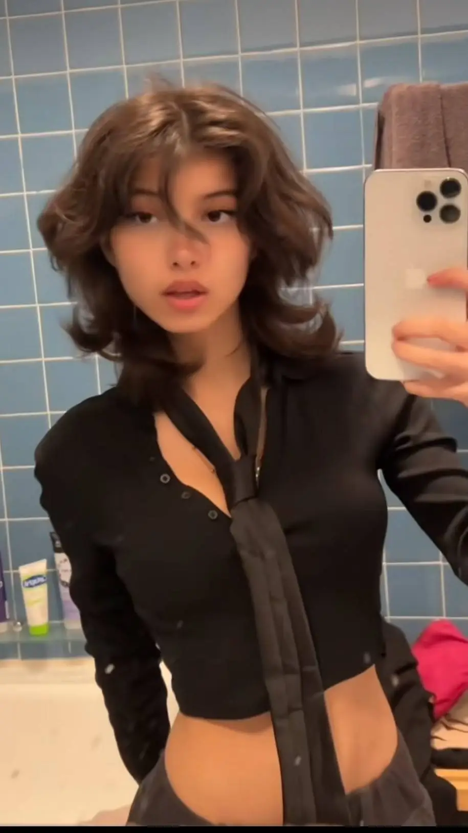 ai character: kaylen background