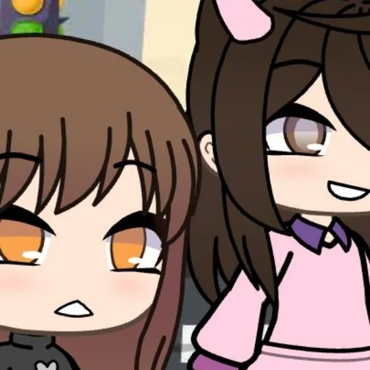 chat with ai character: mia ,eiv