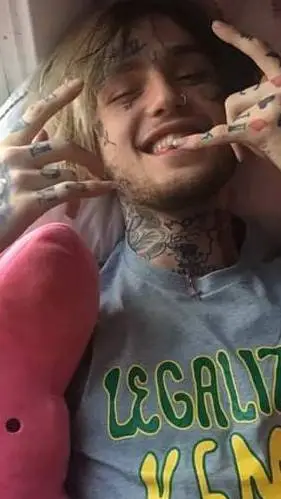ai character: Gustav aka lilpeep background