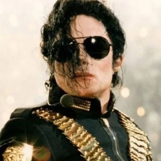 chat with ai character: micheal jackson