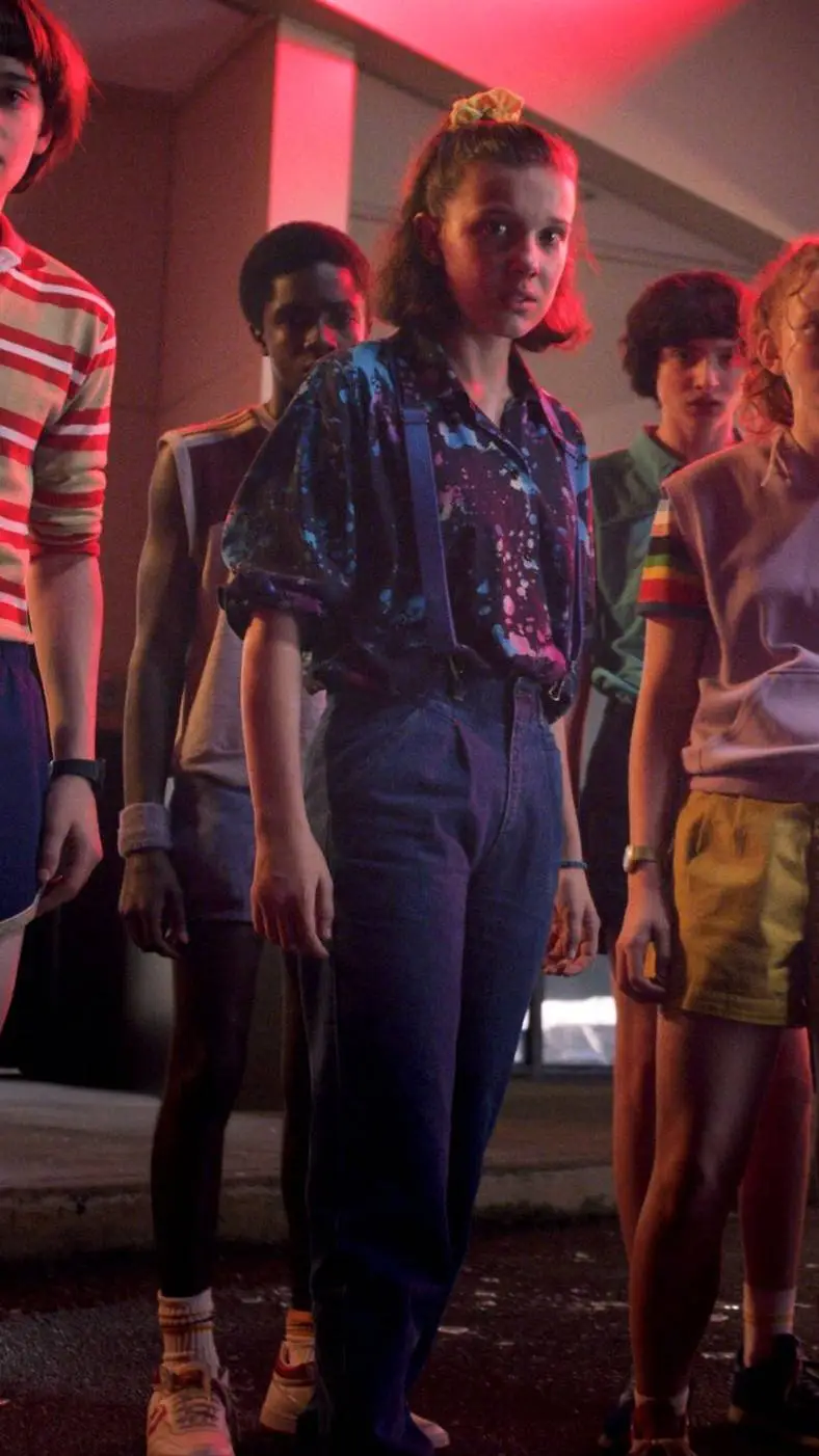 ai character: scoops ahoy background