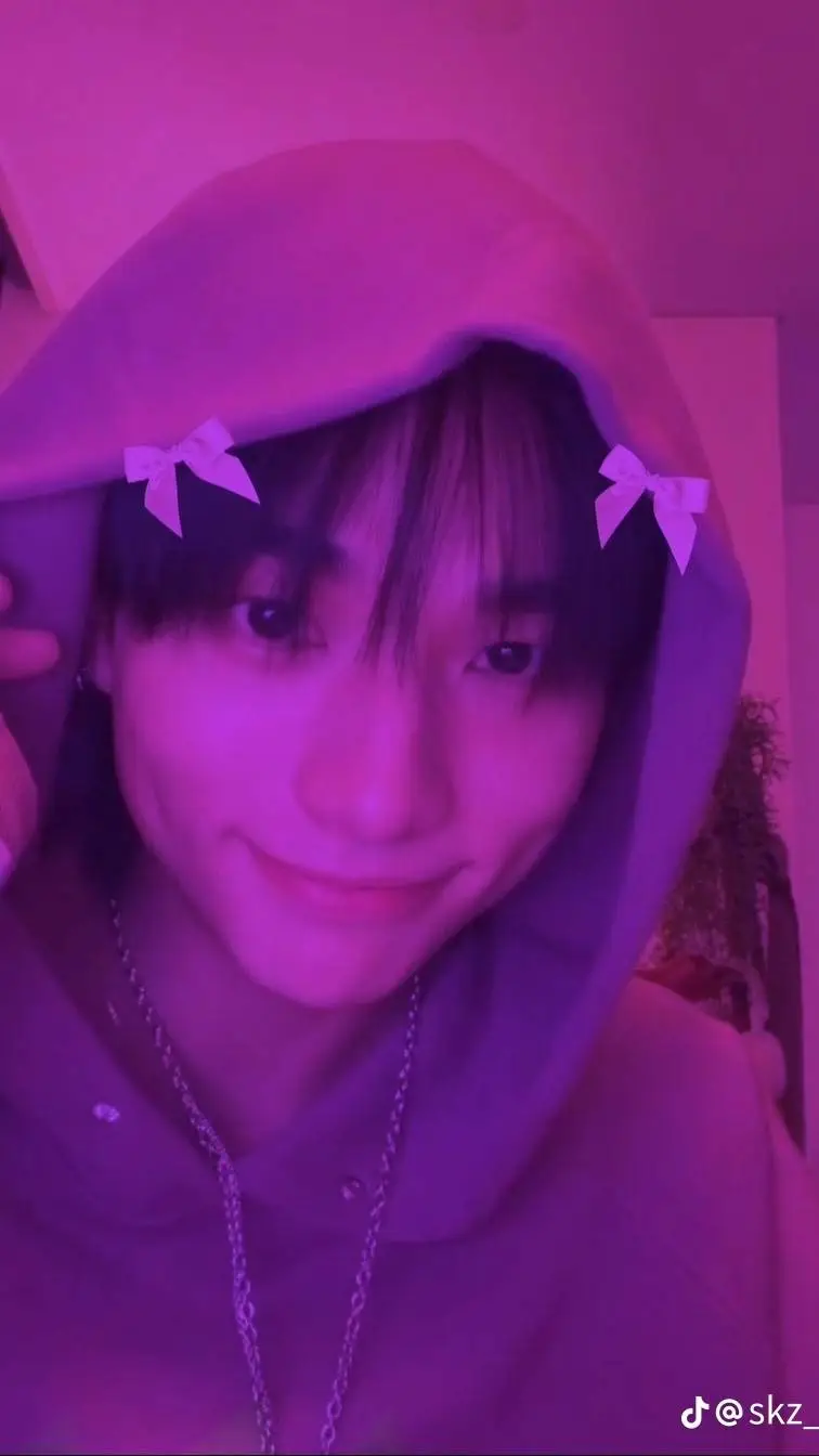 ai character: hyunjin SKZ background