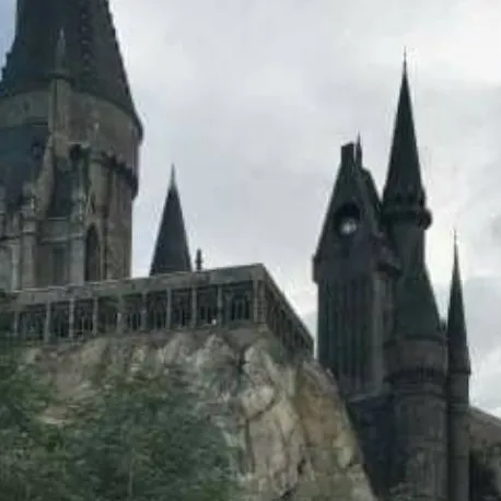 chat with ai character: Tom Riddle