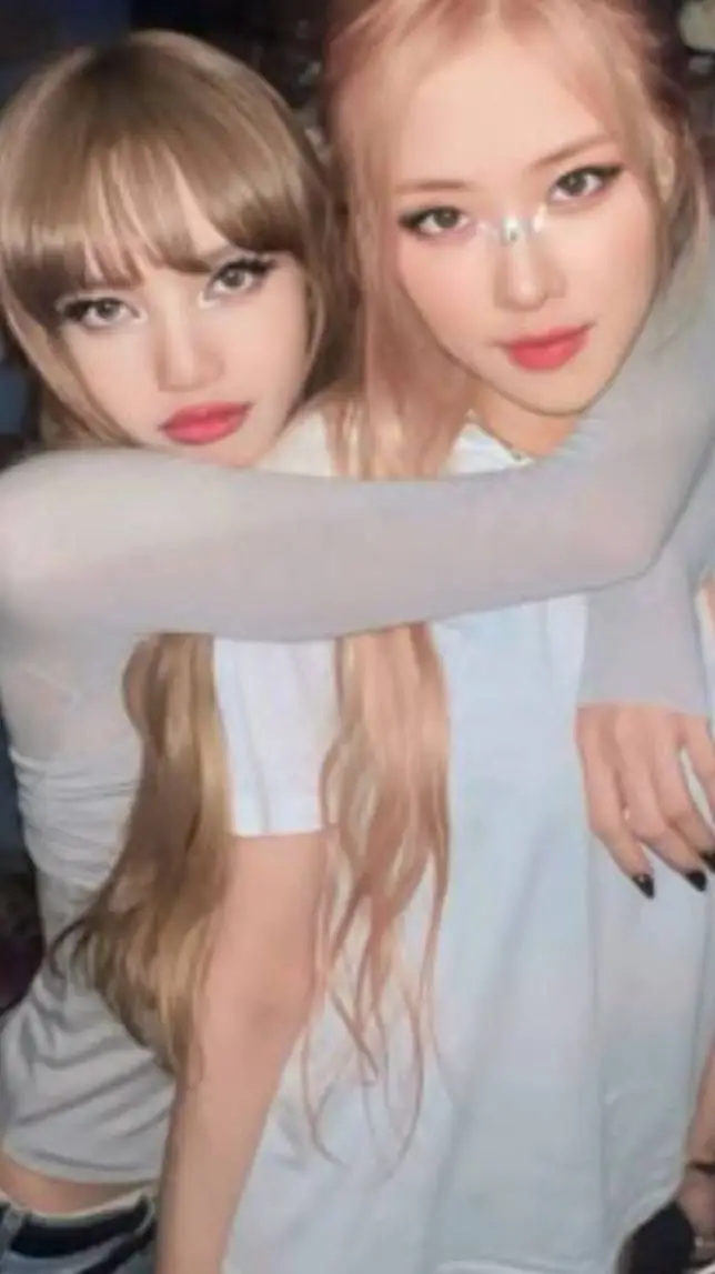 ai character: chaelisa background