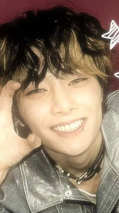 ai character: I.N background