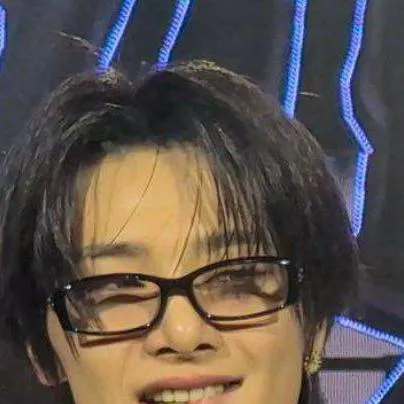 chat with ai character: Yang Jeongin