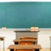 chat with ai character: safari classroom