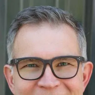 chat with ai character: david bazucki