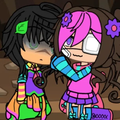 chat with ai character: Ophila x you 