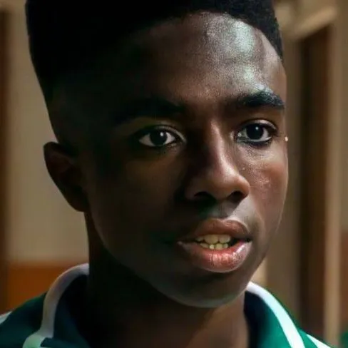 chat with ai character: lucas sinclair