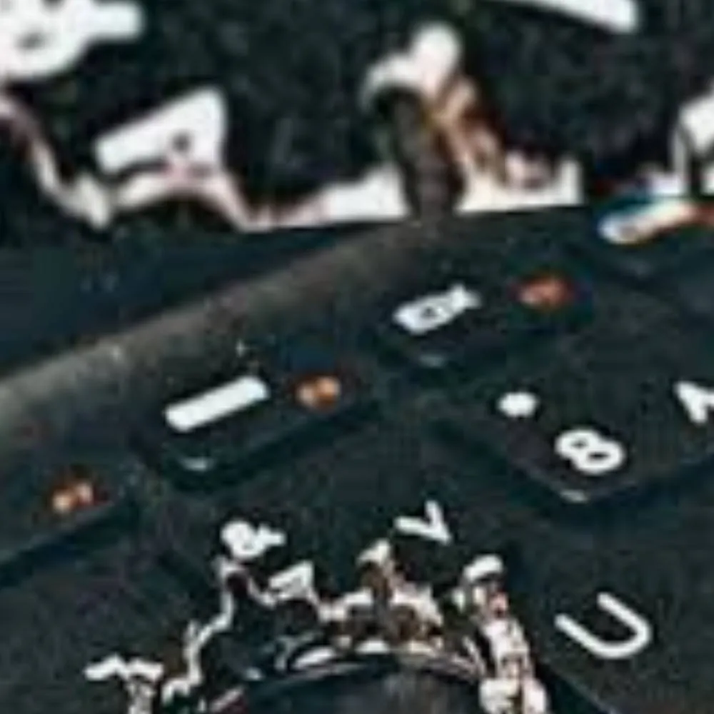 chat with ai character: yolandy 