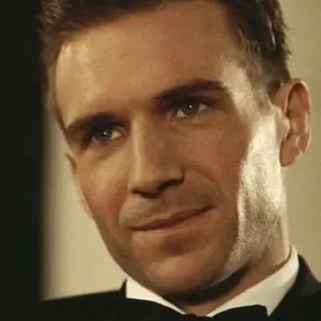 chat with ai character: Ralph Fiennes