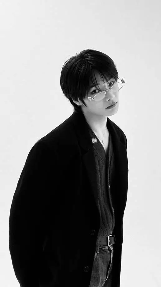 ai character: Jeongin background