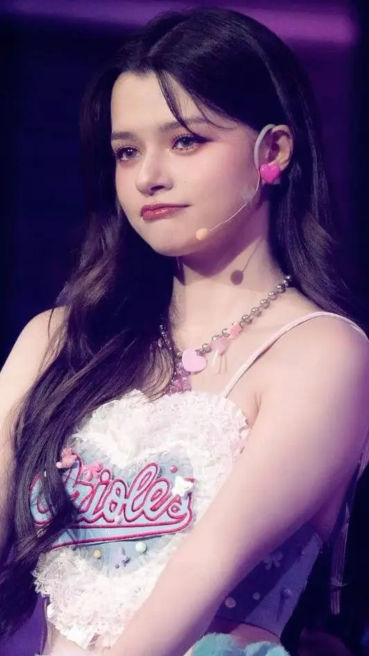 ai character: Becky Armstrong  background