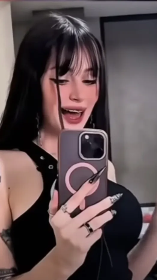 ai character: 1 year trend tg tf background