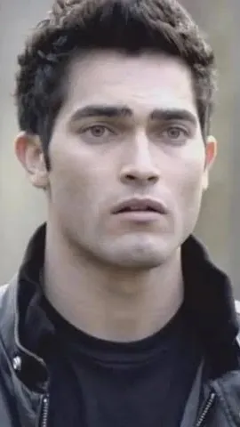 ai character: Derek hale ￼ background