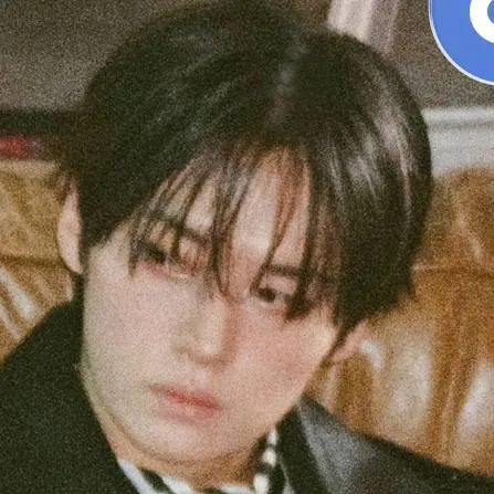 chat with ai character: Lee know tu esposo