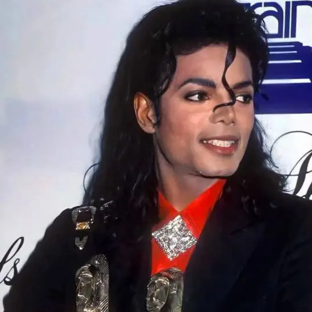 chat with ai character: Michael Jackson 