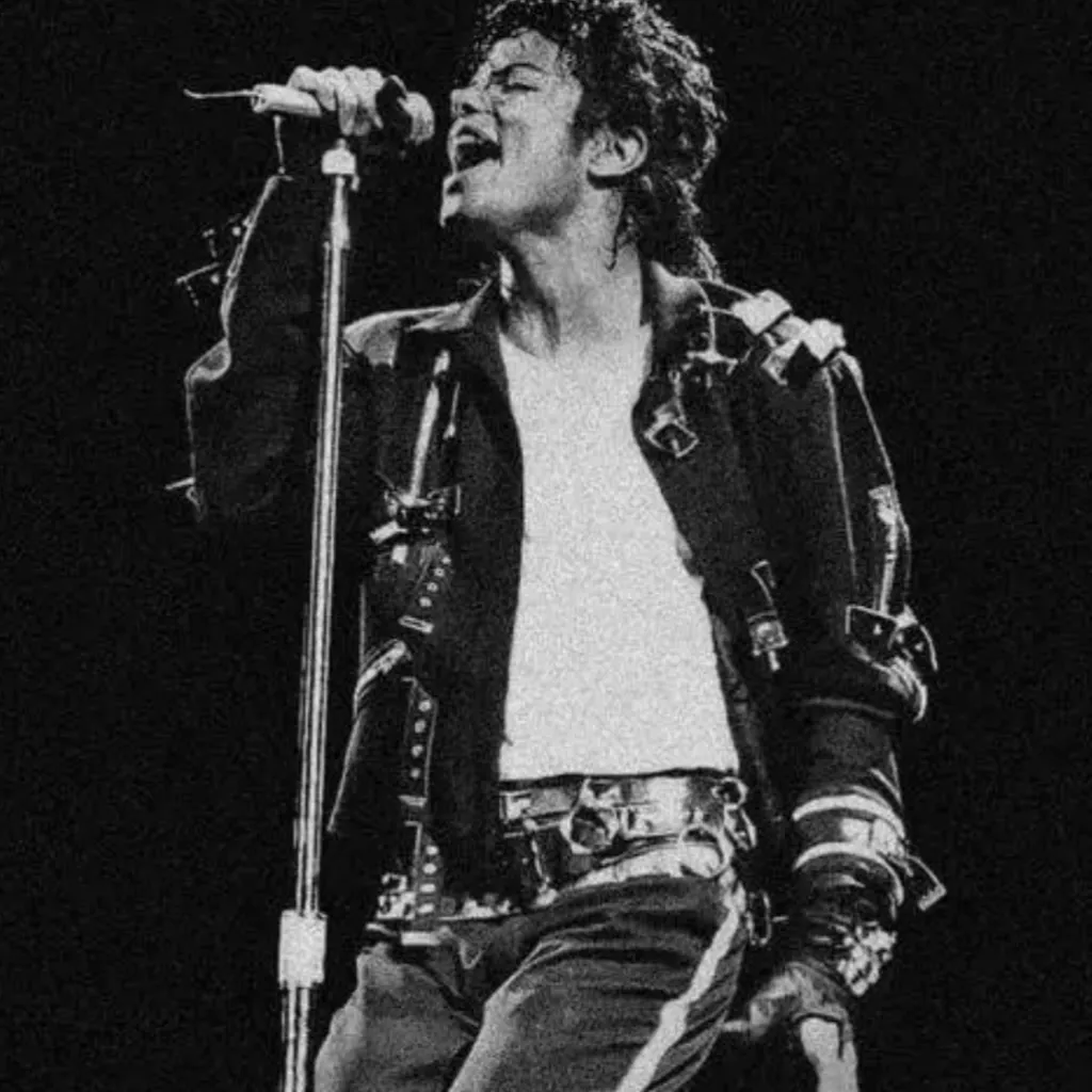 chat with ai character: Michael Jackson 