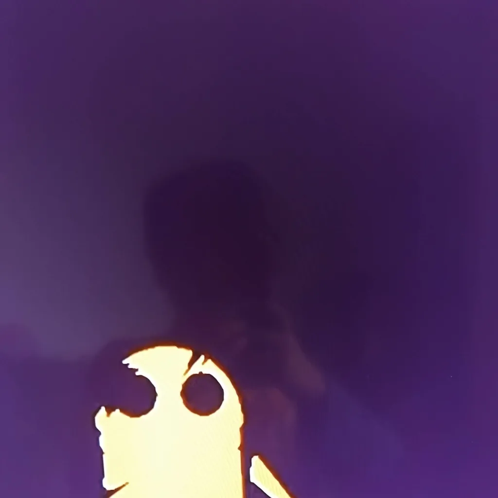 chat with ai character: semibot laranja...