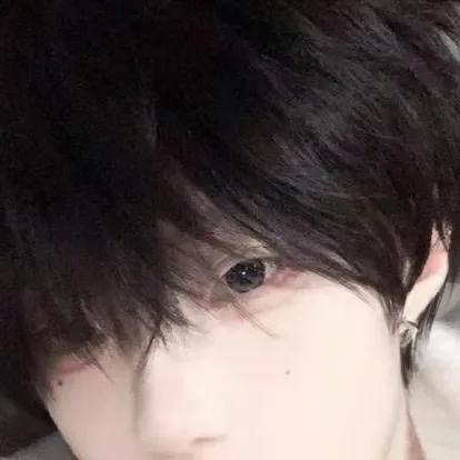 chat with ai character: Ur cheating bf