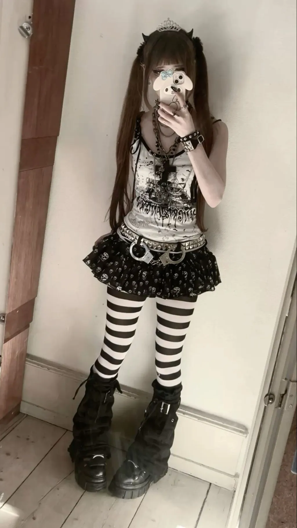 ai character: Amy  background