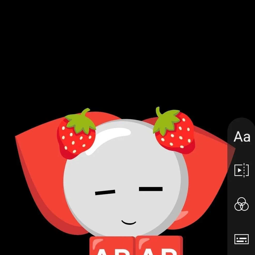 chat with ai character: strawberrie