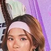 chat with ai character: aiah arceta