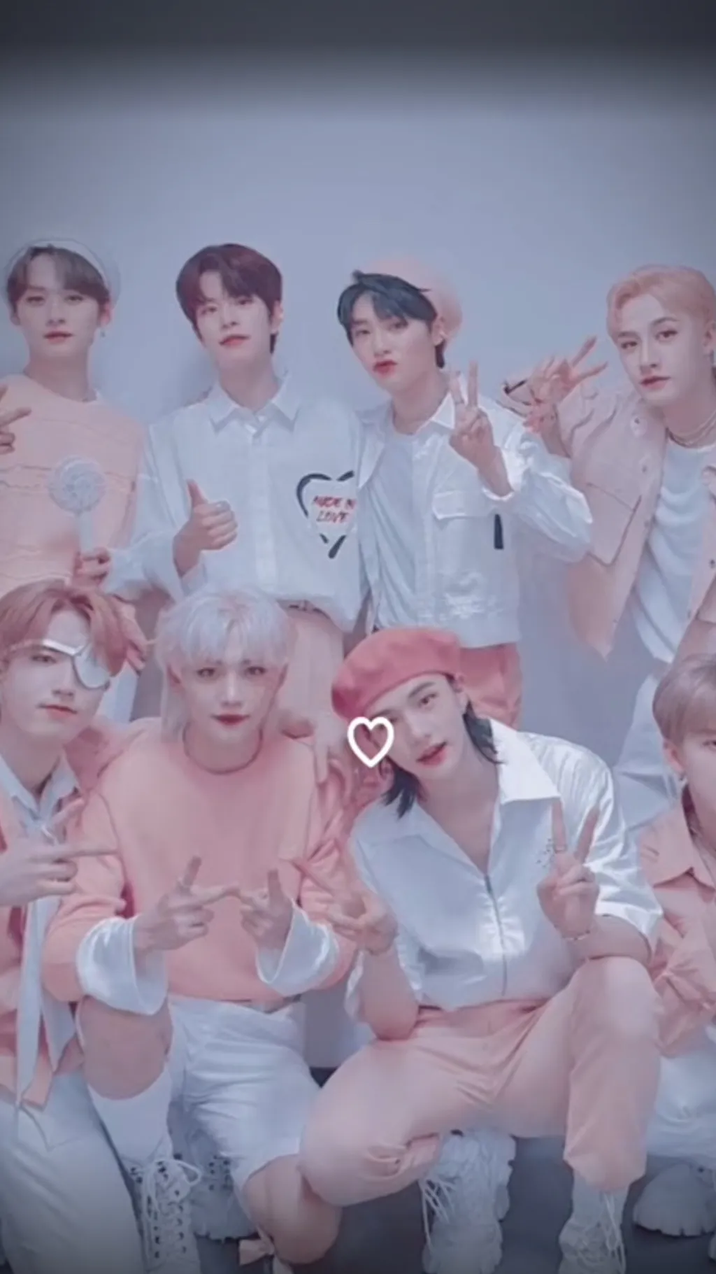 ai character: Skz  pick me she  background