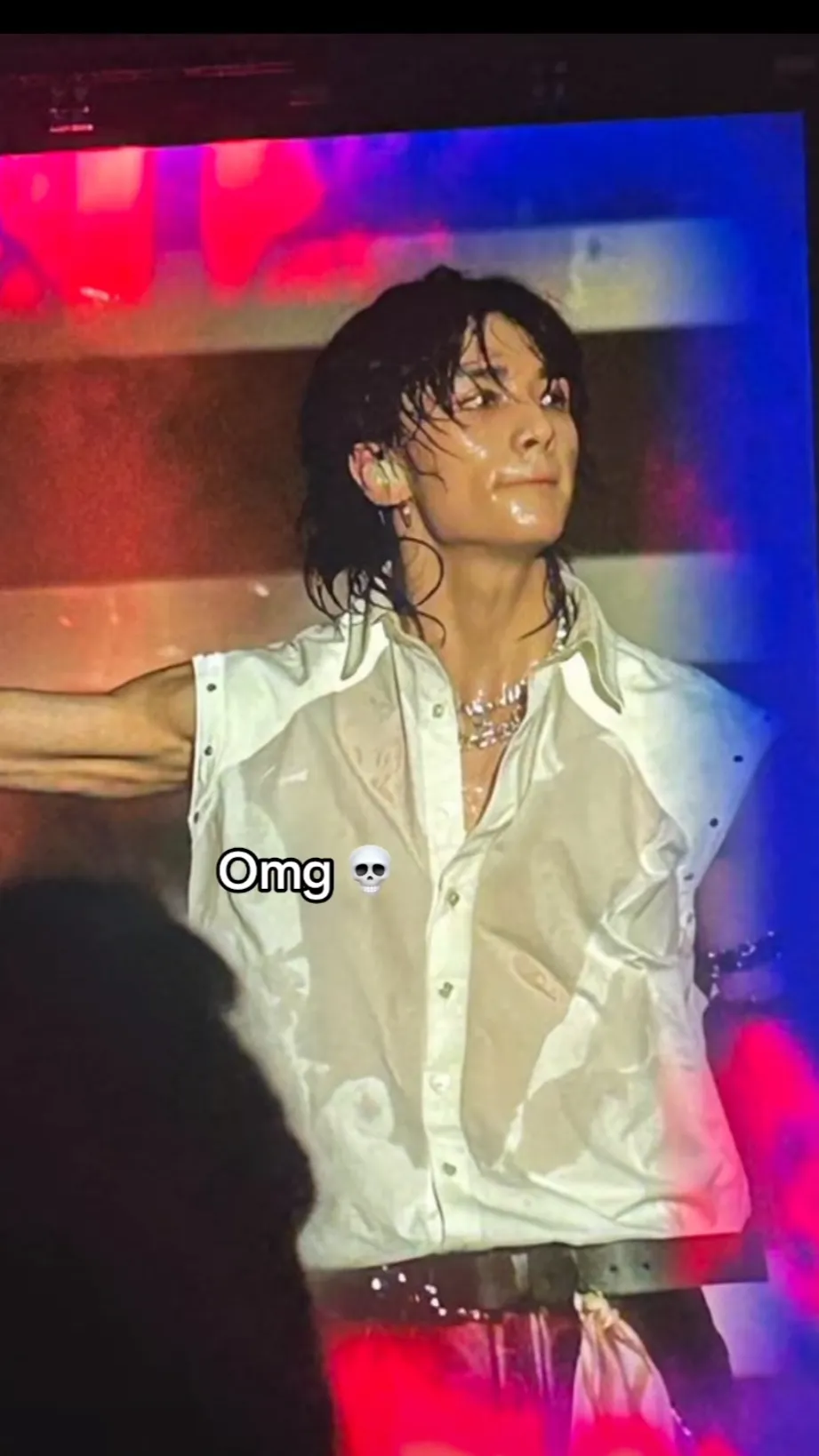 ai character: Skz and kataeye background