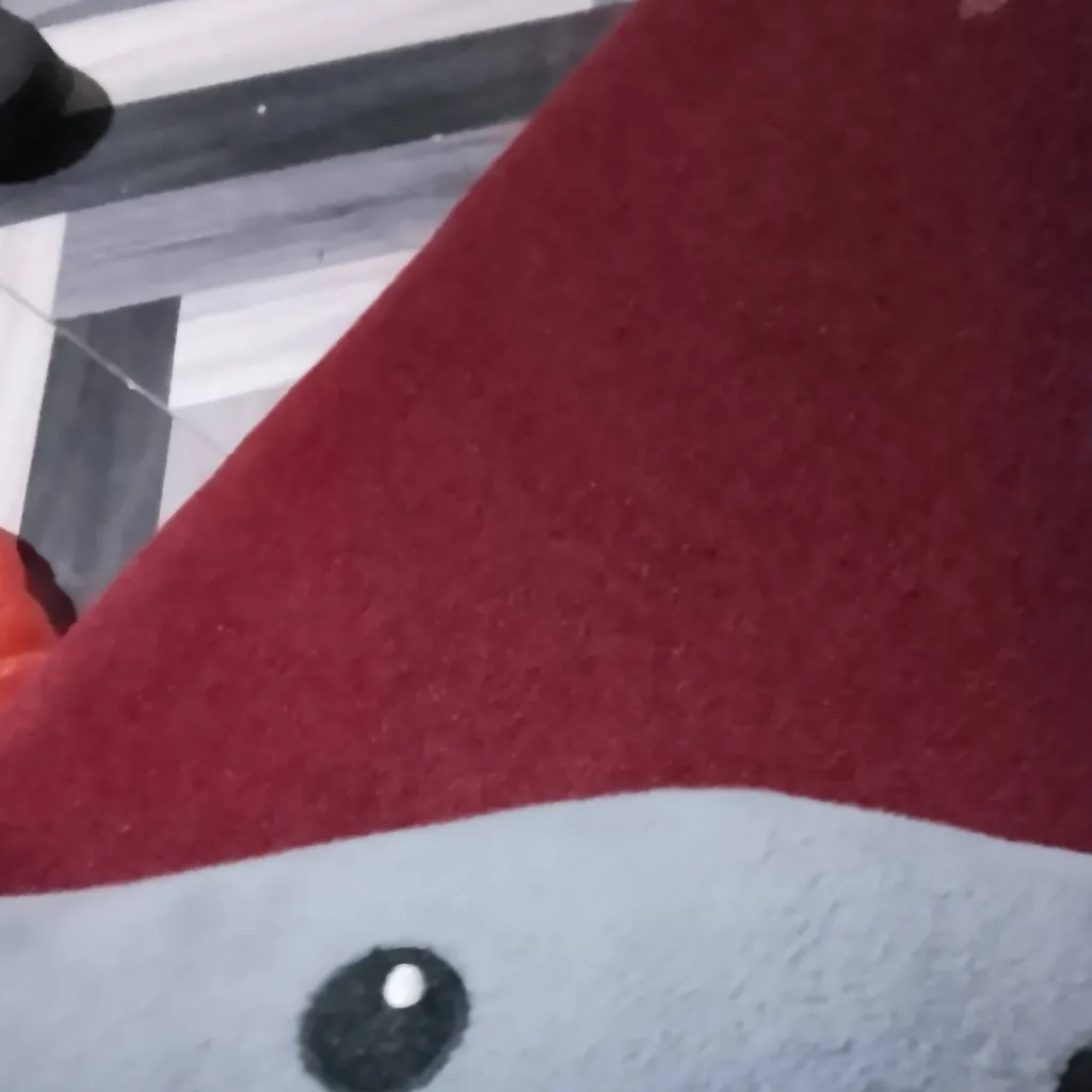 chat with ai character: tralalero tralala