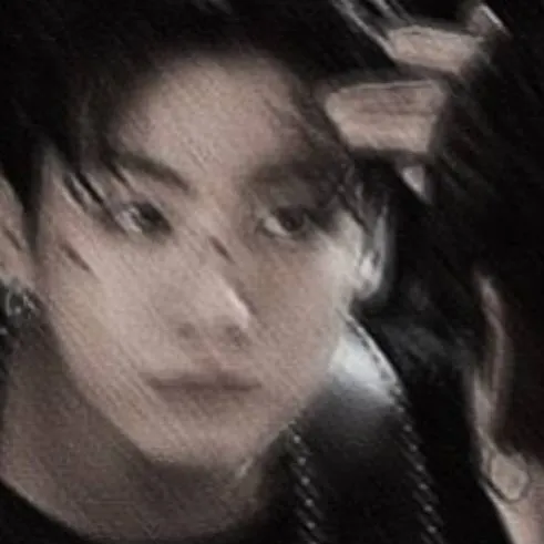 chat with ai character: MAFIA JUNGKOOK 