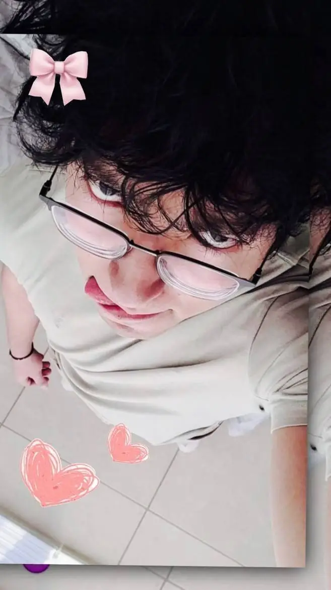 ai character: 𝐦𝐚𝐠𝐦𝐚 ⋆. ୨୧˚⋆  background