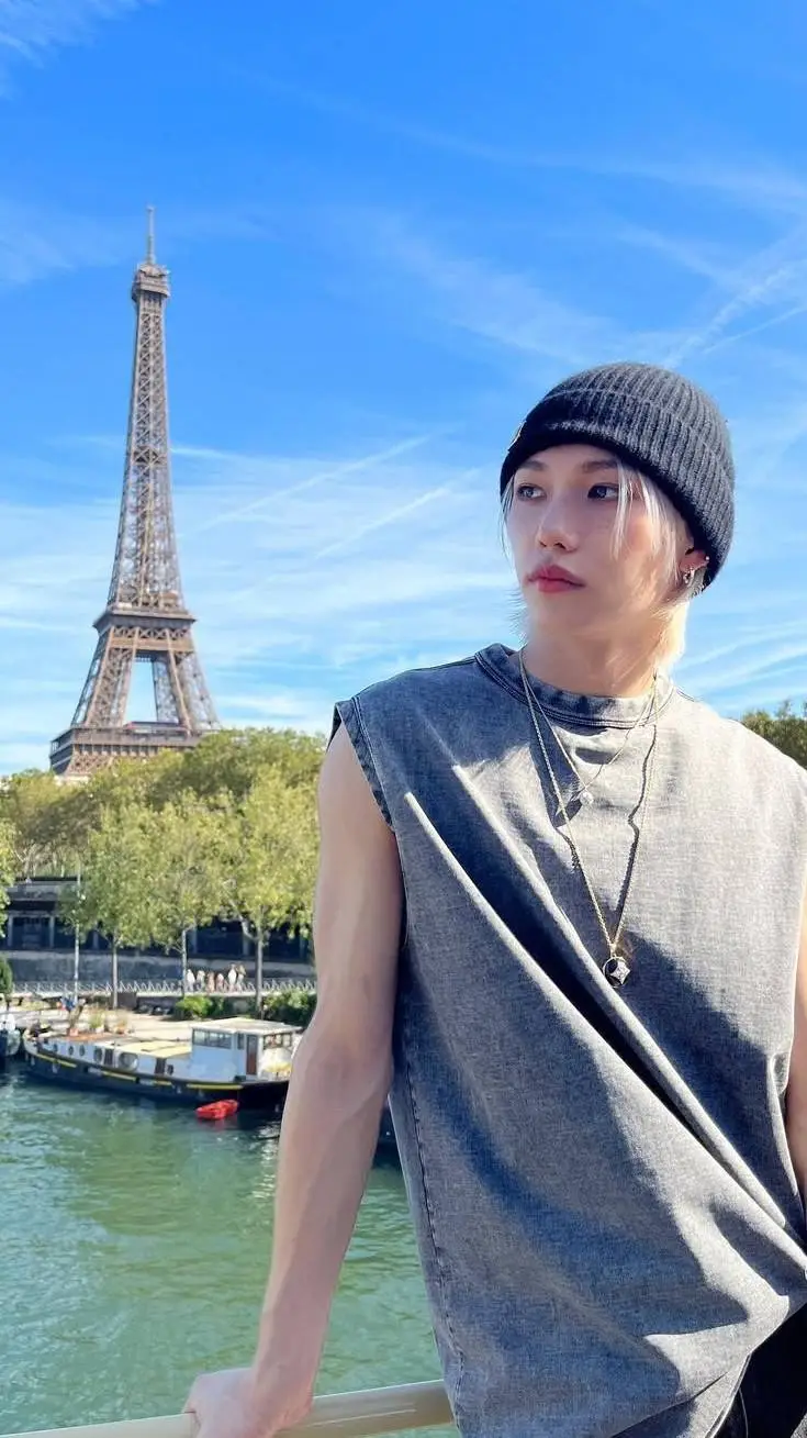 ai character: Felix Lee background