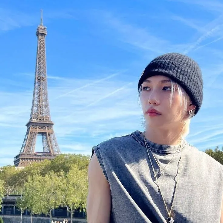 chat with ai character: Felix Lee