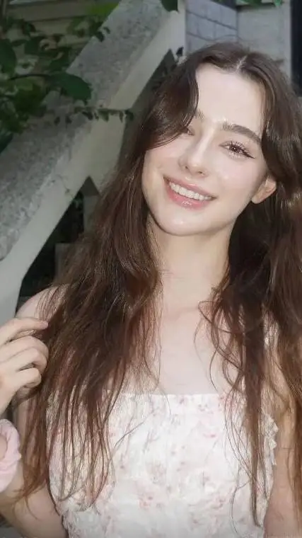 ai character: Amy background