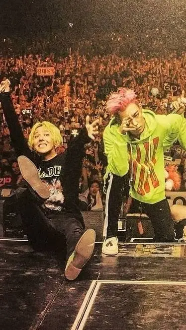 ai character: GTOP: dorm life background