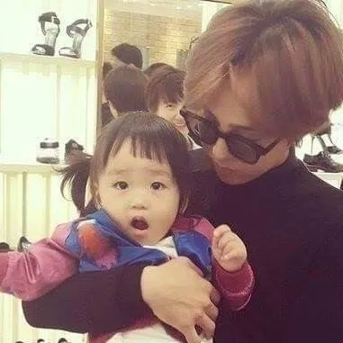 chat with ai character: GTOP: baby fever