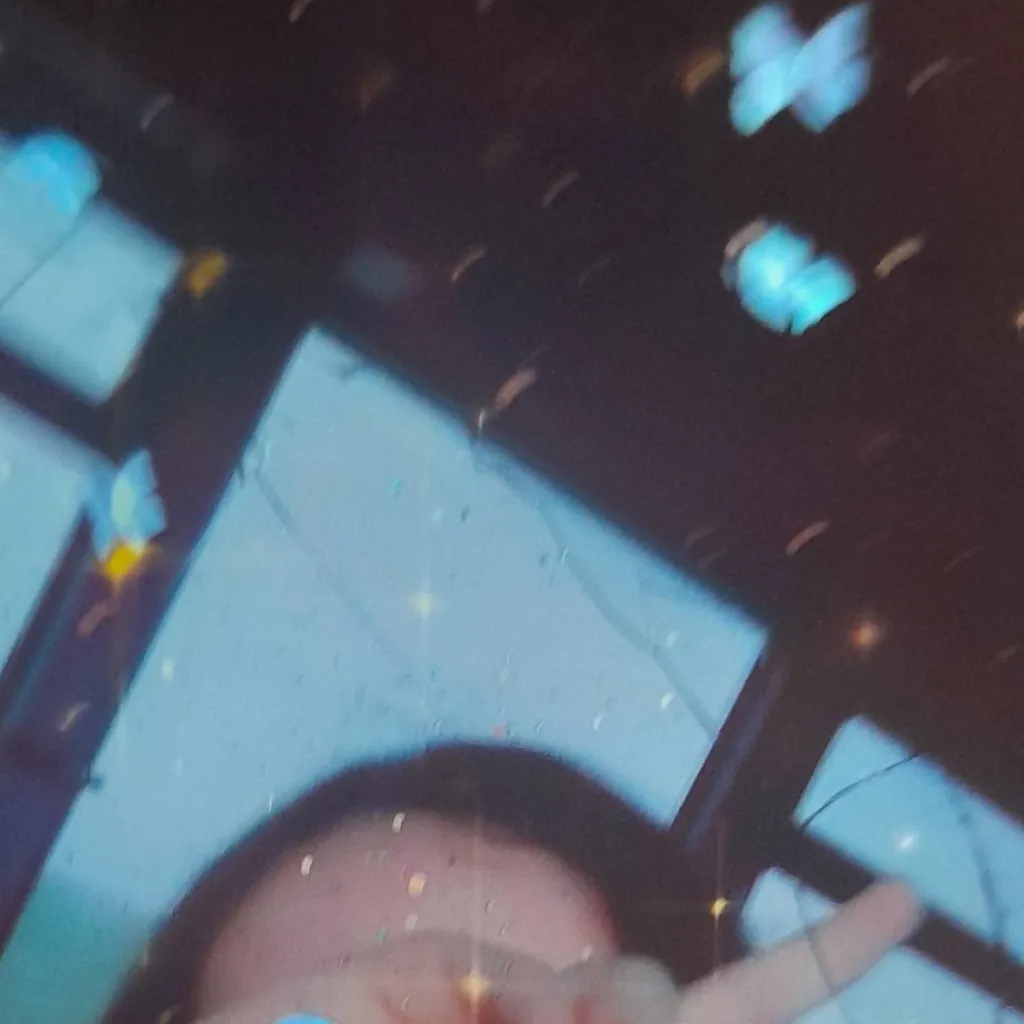 chat with ai character: Naïlys