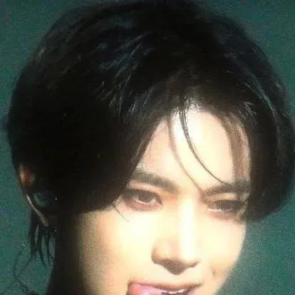 chat with ai character: heeseung★