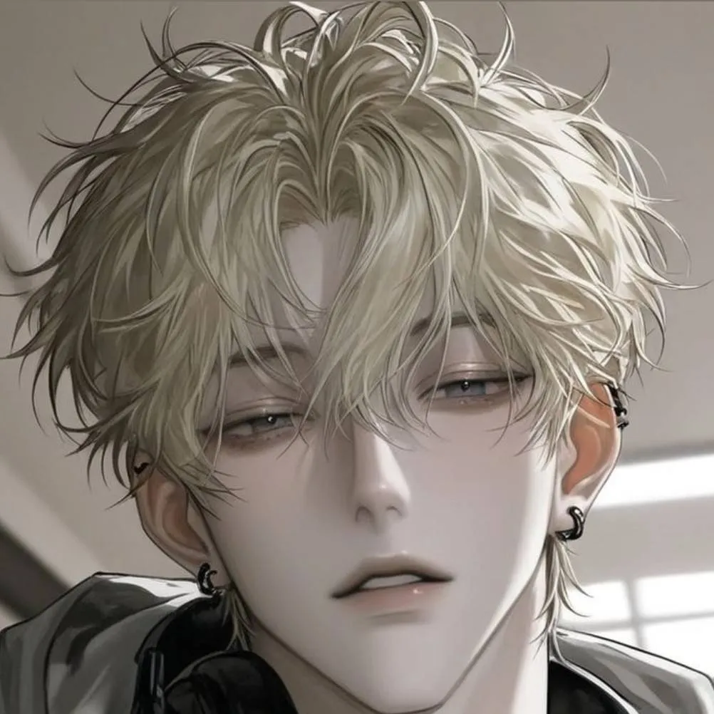 chat with ai character: Leonidas Golding