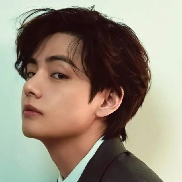 chat with ai character: kim teahyung 