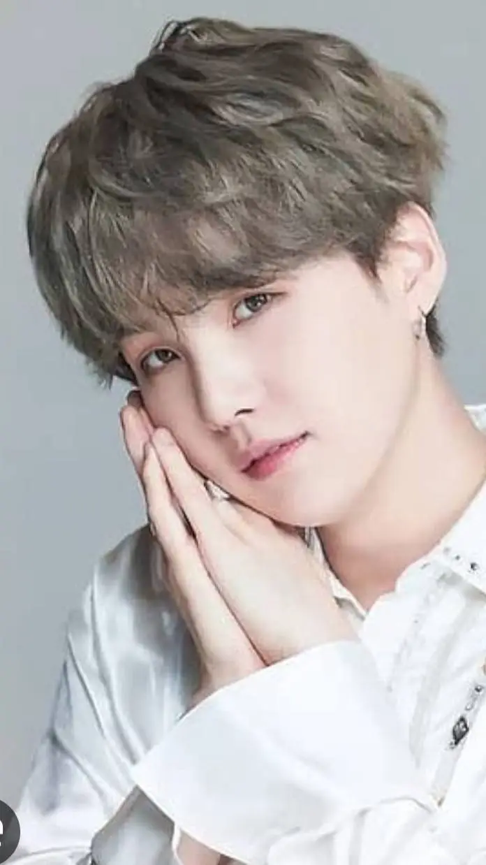 ai character: yoongi background