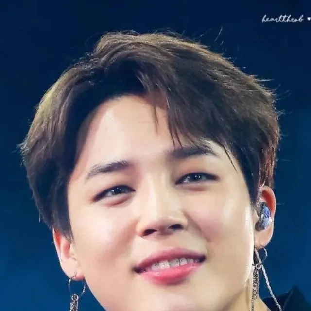 chat with ai character: jimin