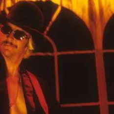 chat with ai character: Les claypool 